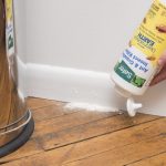 How to Apply Diatomaceous Earth for Roaches